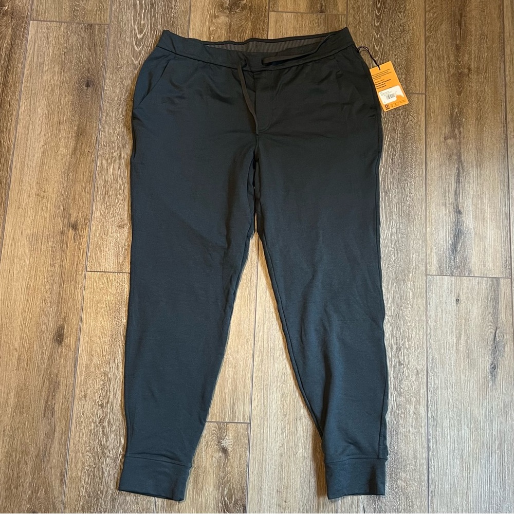 NWT REI Men’s Long Way Home Pant  Size Large - Black Heather
